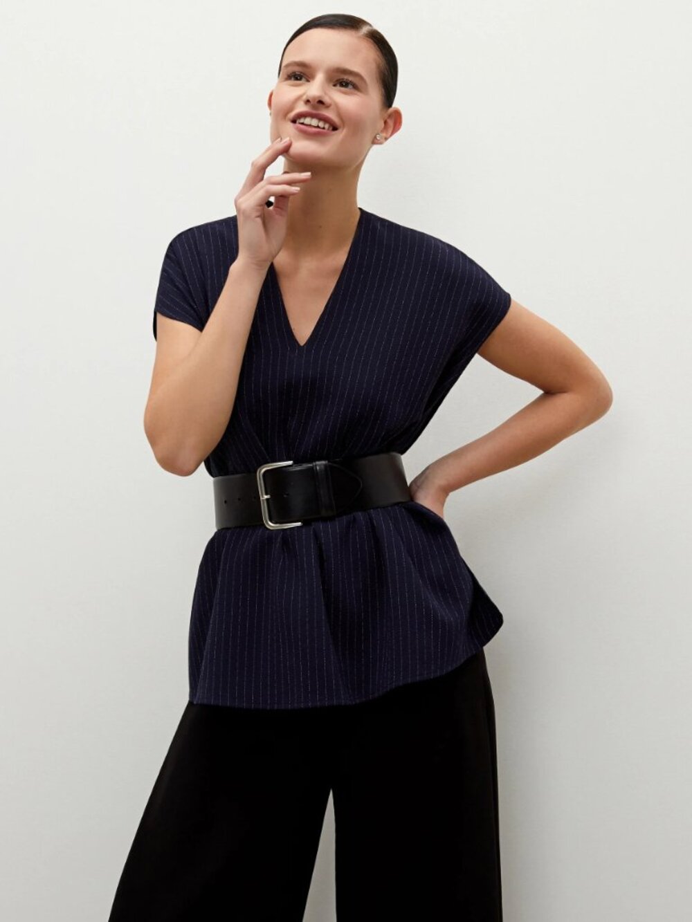 MM Lafleur Townsend Top in Navy Pinstripe M